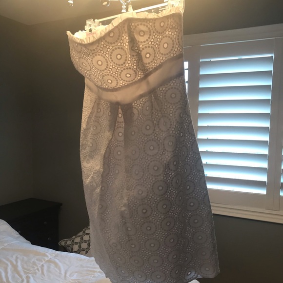 Lily Pulitzer strapless dress - Picture 2 of 8